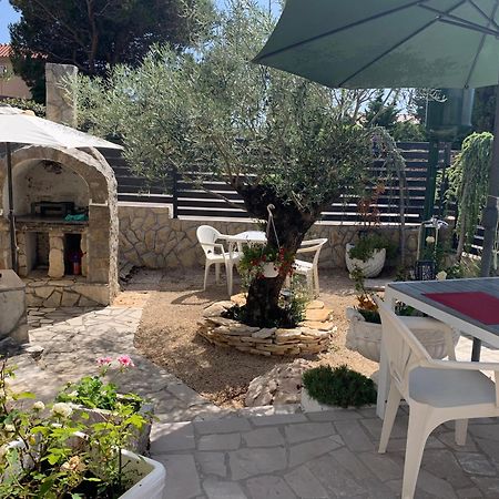 Residence Eva, Island Krk Punat Bagian luar foto