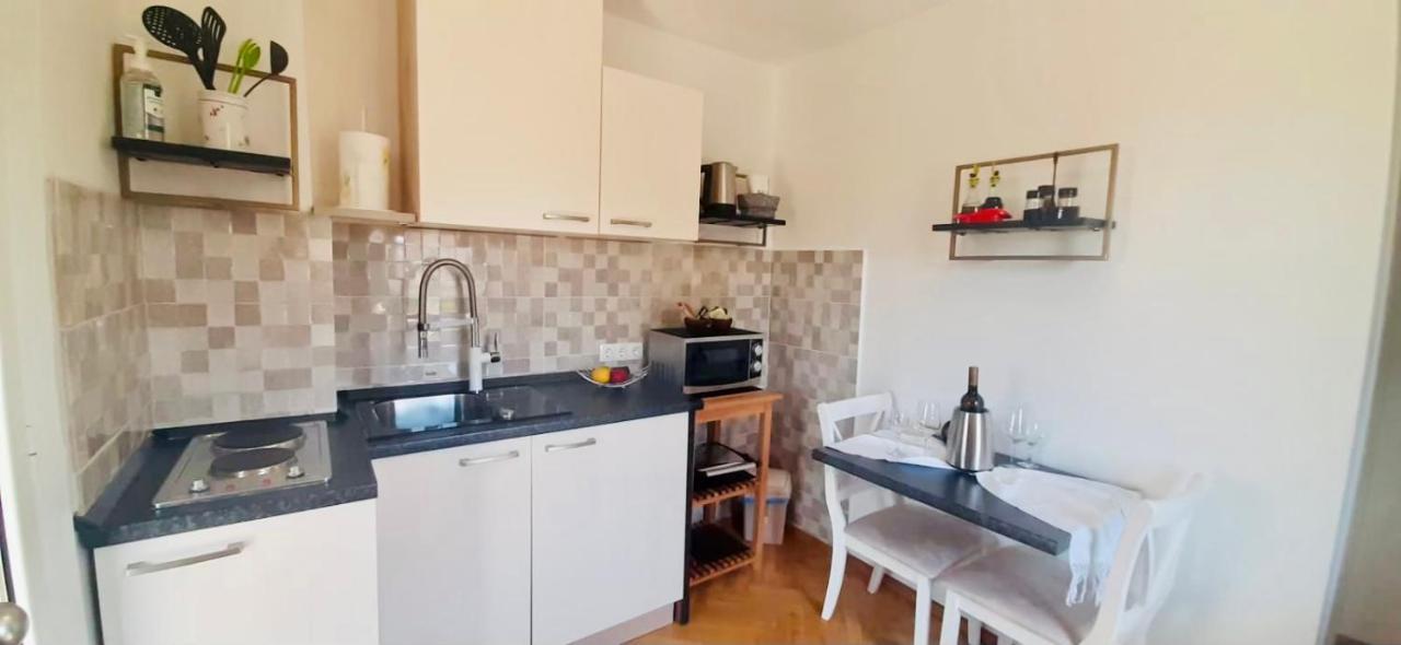 Residence Eva, Island Krk Punat Bagian luar foto