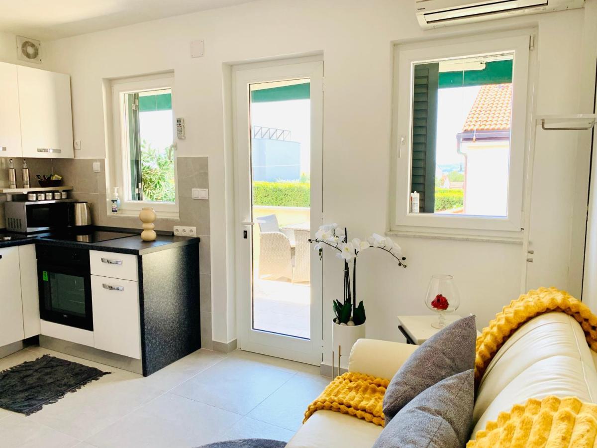 Residence Eva, Island Krk Punat Bagian luar foto